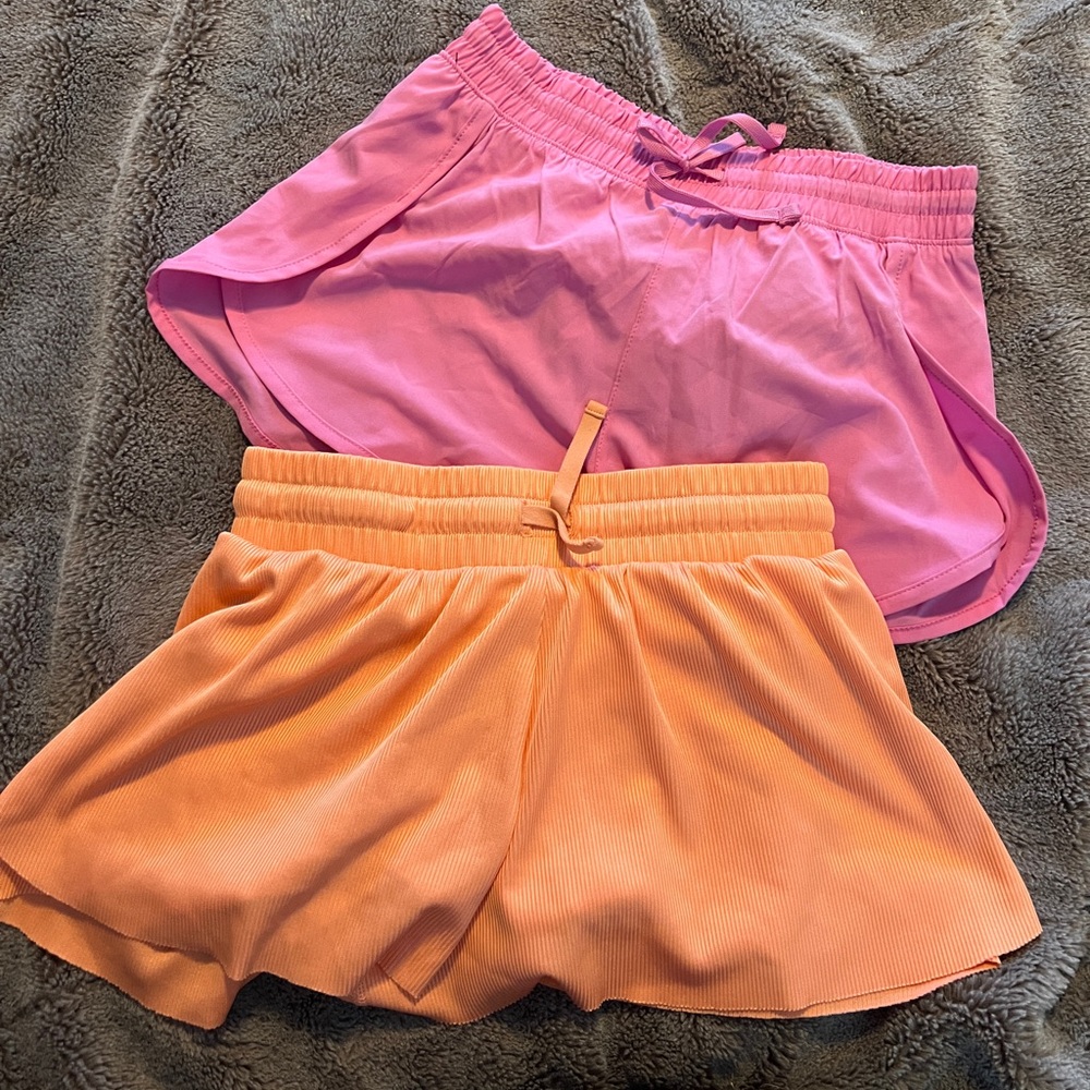 Girls Athletic Shorts | M